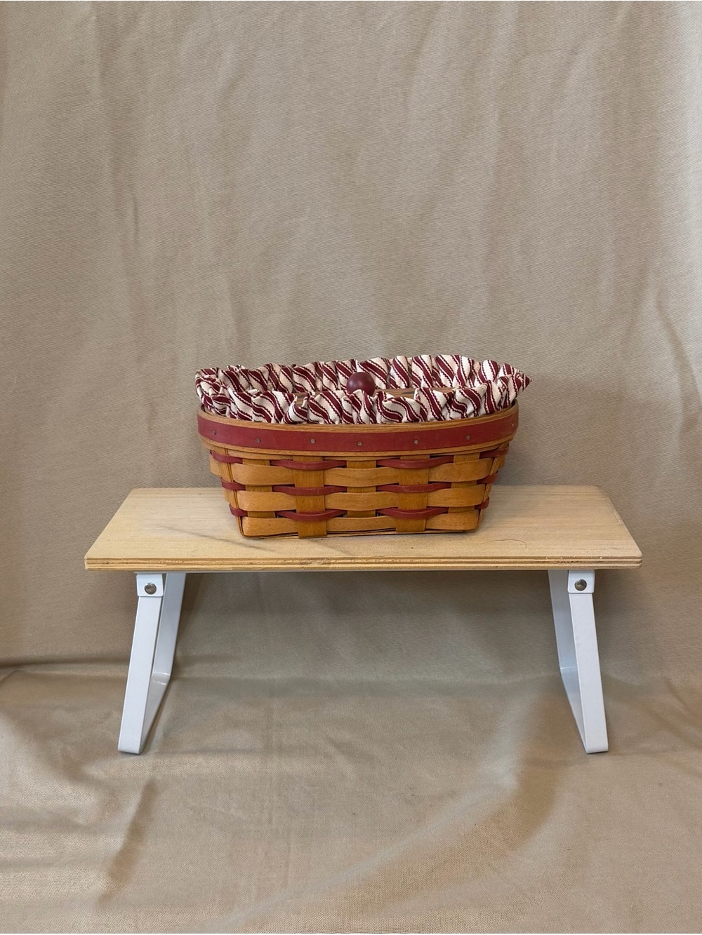 Longaberger Red & Natural Woven Basket with Patterned Fabric Liner Hearts Lid